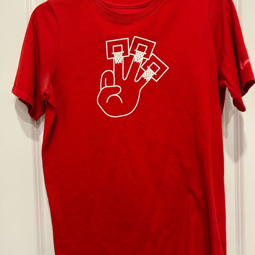Nike Red Short Sleeve Tee for Active Comfort